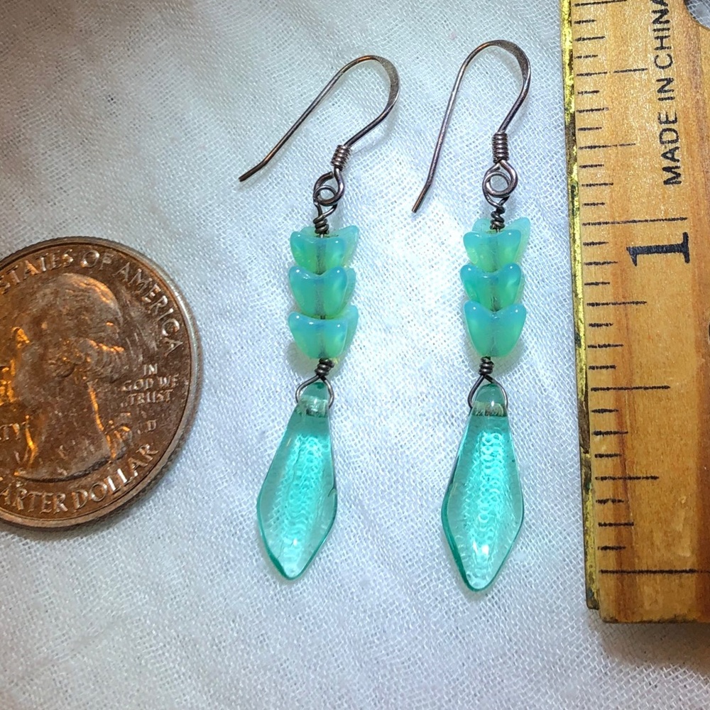 Aqua color glass bead earrings - Picture 2 of 2